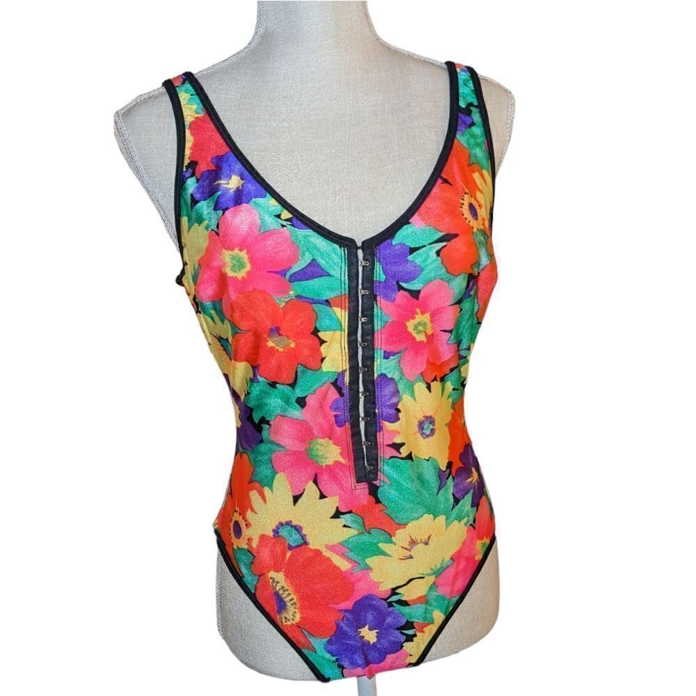 ‎LA Blanca vintage floral print hi cut swimsuit